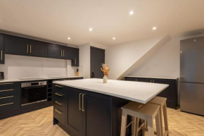 Rockholme - Group Accommodation & 1GB WIFI